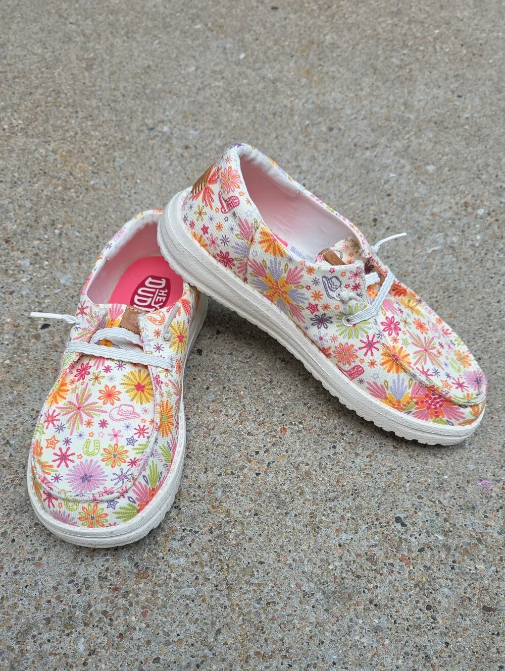 Hey Dude Wendy Y Western Cowgirl Pink Multi Floral Size Youth 3